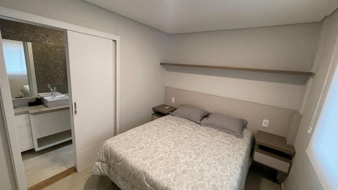 Apartamento novinho e confortável no centro de Foz Foz do Iguaçu Esterno foto