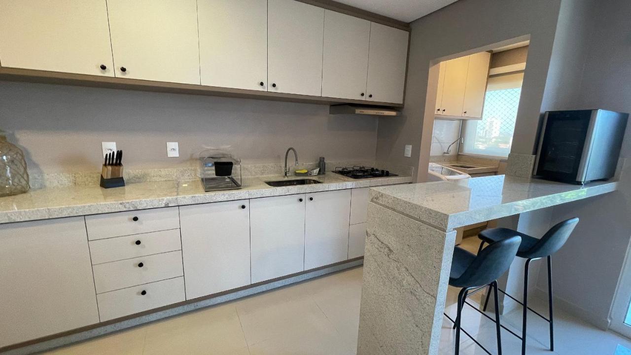 Apartamento novinho e confortável no centro de Foz Foz do Iguaçu Esterno foto