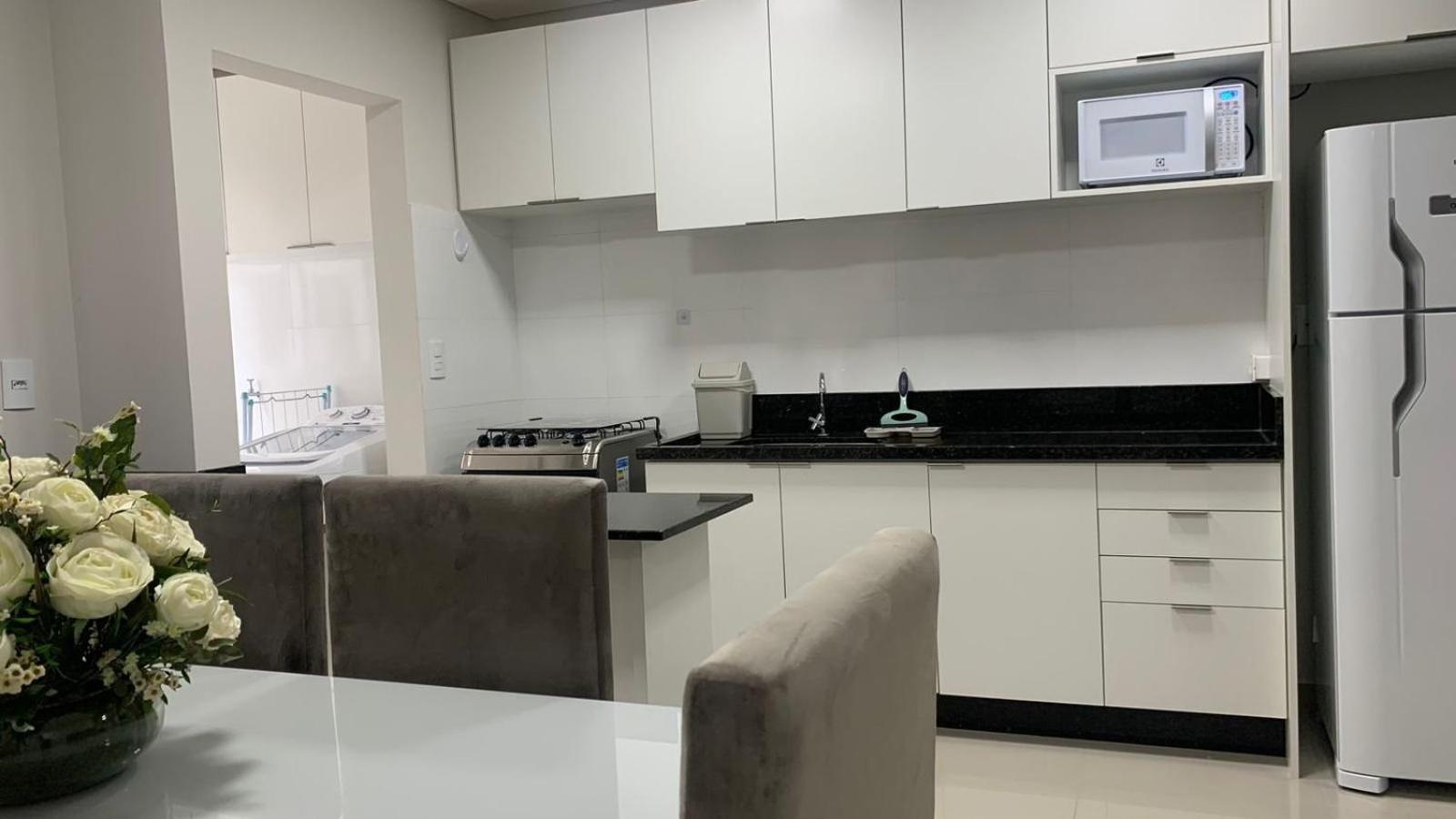 Apartamento novinho e confortável no centro de Foz Foz do Iguaçu Esterno foto